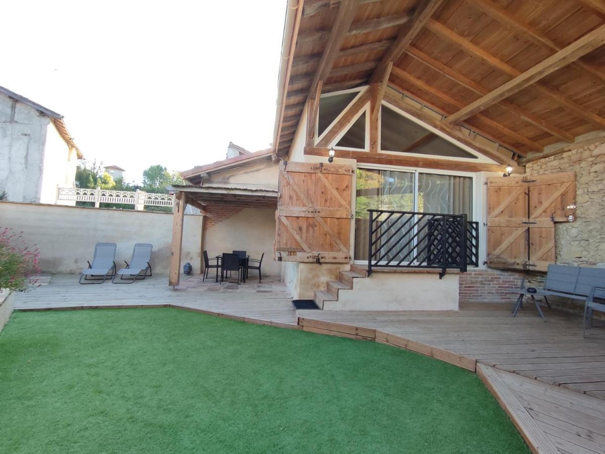 Gite Le Jardin Secret Et Gite Au Temps Suspendu Montpezat  Esterno foto