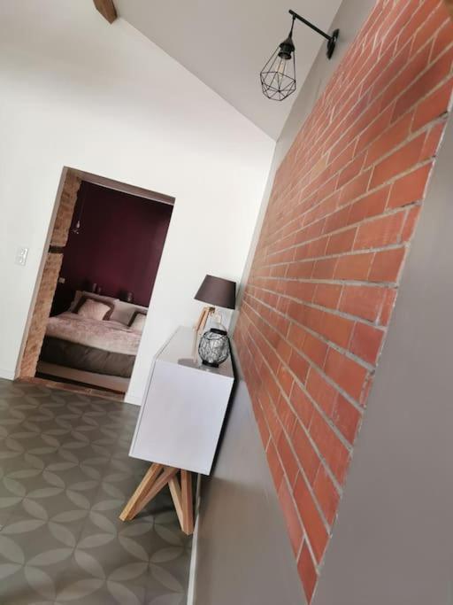 Gite Le Jardin Secret Et Gite Au Temps Suspendu Montpezat  Esterno foto